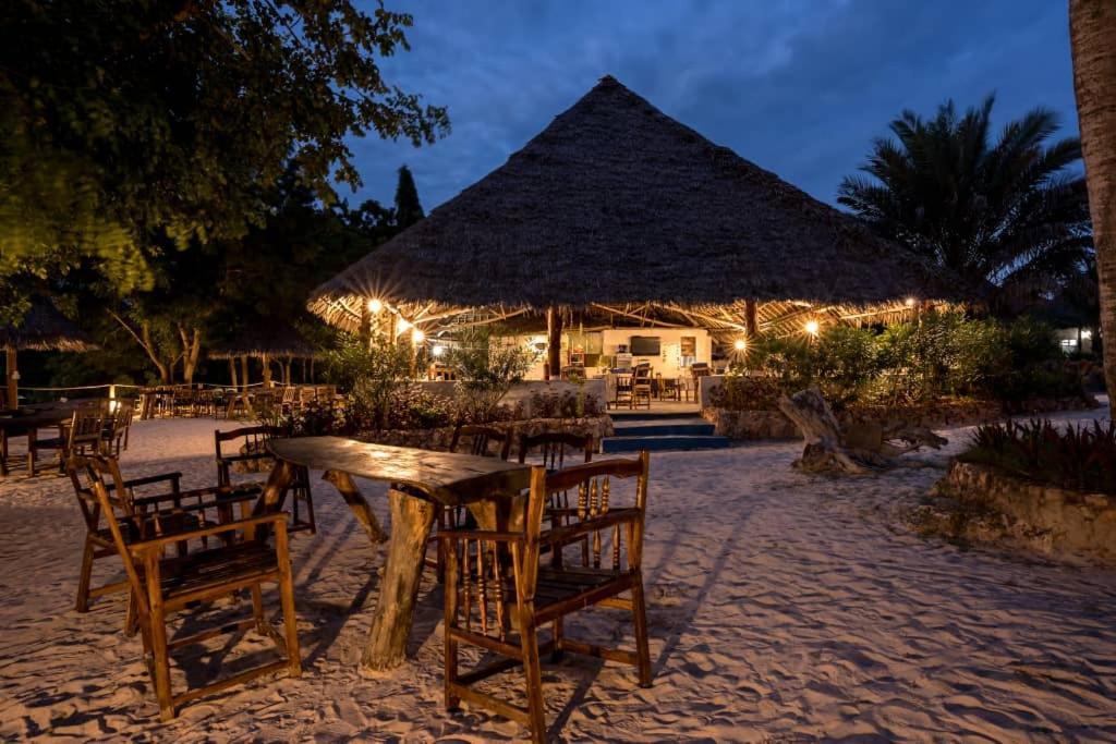 Bella Vista Resort Zanzibar Kizimkazi Buitenkant foto