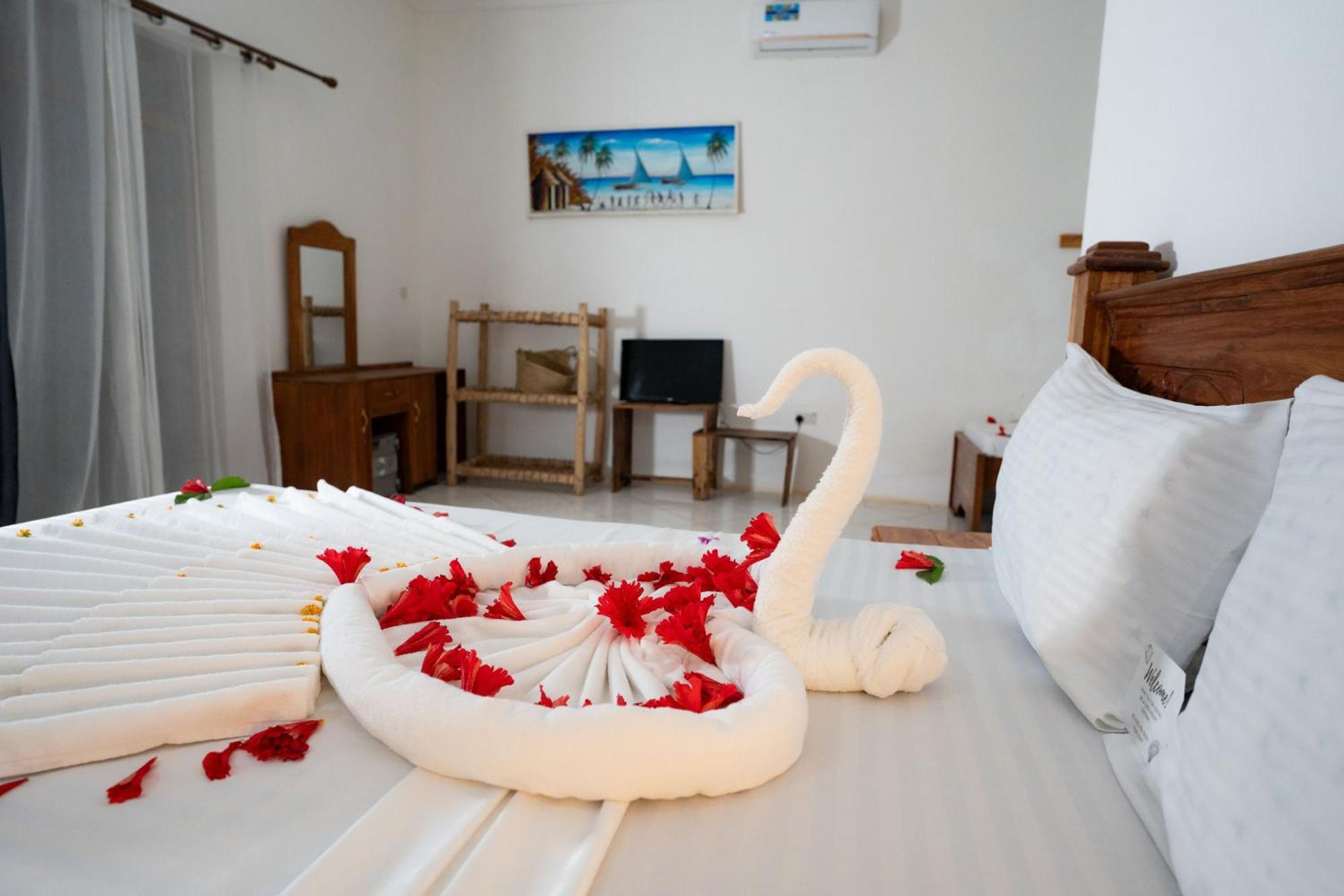 Bella Vista Resort Zanzibar Kizimkazi Buitenkant foto